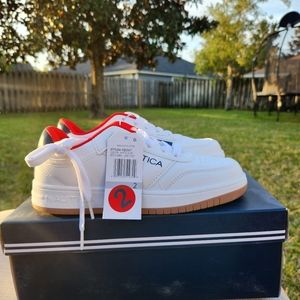 Nautica Kids Fashion Sneaker Low-Top Sneaker Lace Up/Slip-onBoys-Girls s…